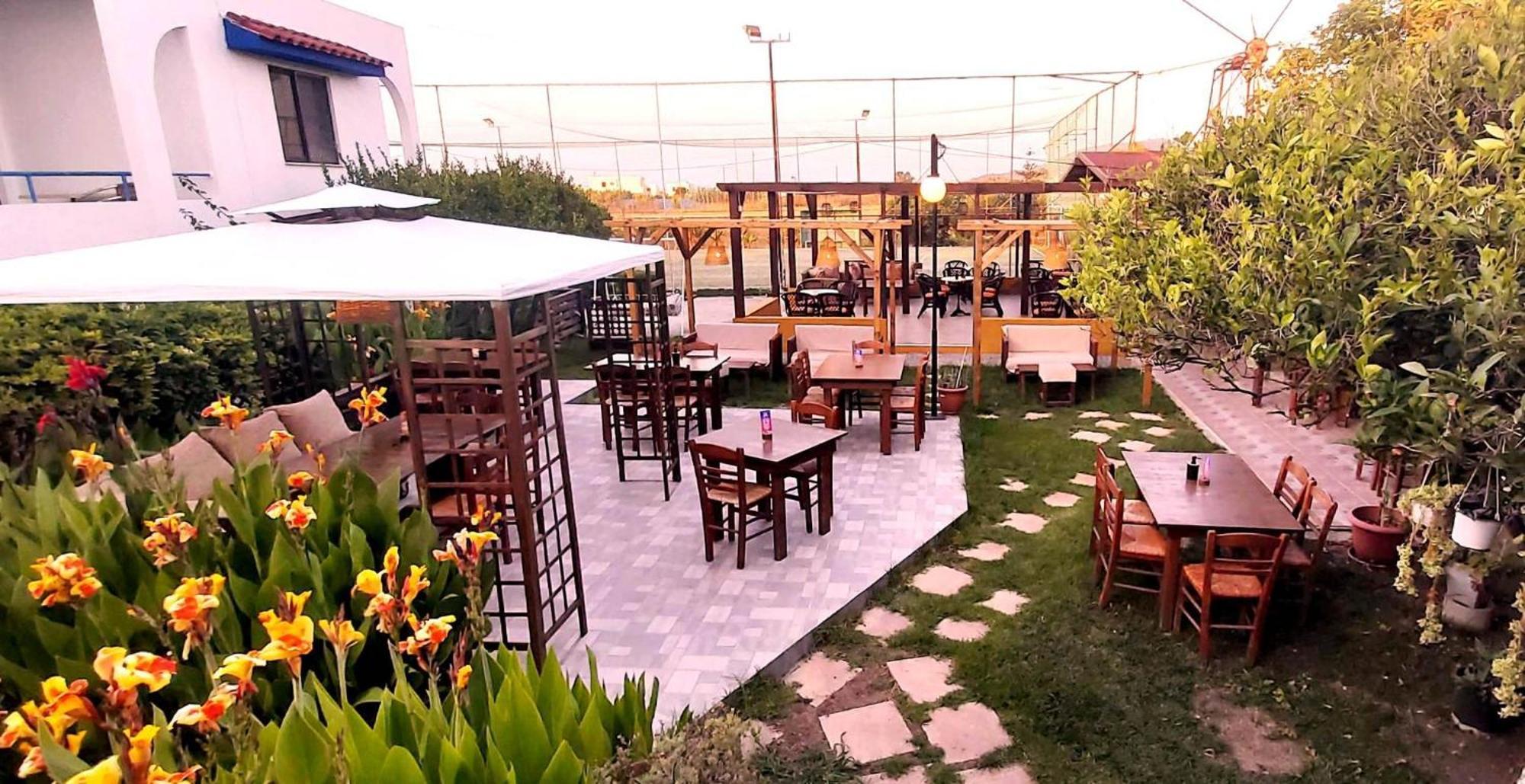 Evi Apartments And Studios Теологос Екстер'єр фото